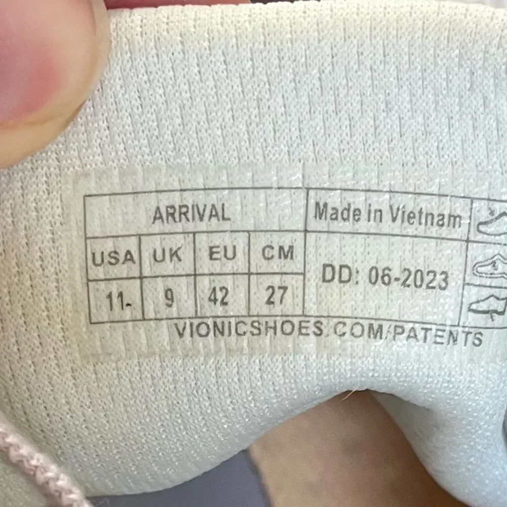 Vionic Arrival Sneaker In Mist Purple/ Cloud Cream 11